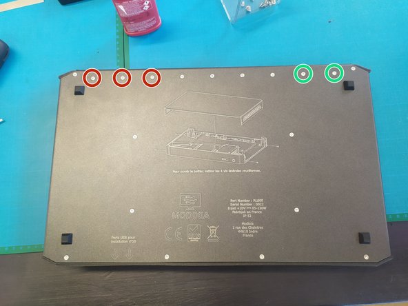 6- Montage PC Infinity, Montage des blocs arrière: étape 3, image 3 de 3