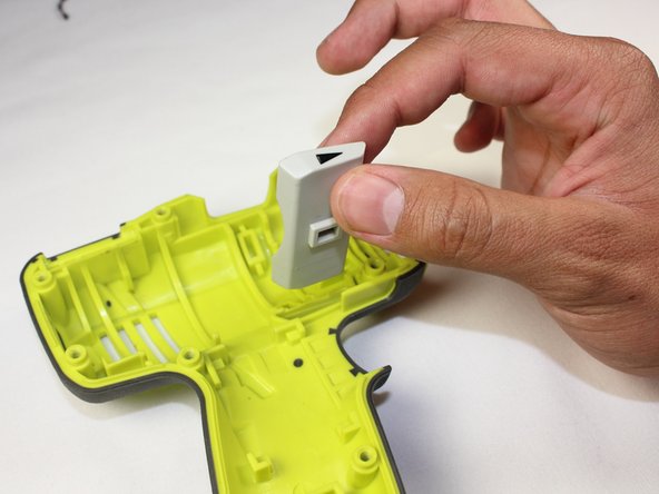 Ryobi P202 Motor Replacement: crwdns2935265:013crwdnd2935265:02crwdnd2935265:02crwdne2935265:0