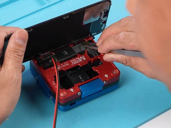 iPhone 13 WiFi Chip Replacement