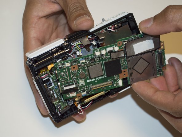 Nikon 1 AW 1 Motherboard Replacement: crwdns2935265:017crwdnd2935265:02crwdnd2935265:03crwdne2935265:0