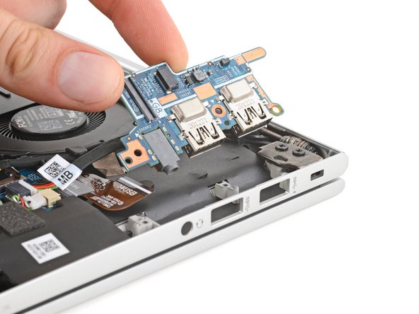 HP EliteBook 840 Aero G8 USB Board Replacement, Remove the USB board: crwdns2935265:011crwdnd2935265:03crwdnd2935265:03crwdne2935265:0