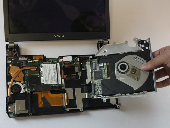 Sony Vaio PCG-4G1L Optical Drive Replacement: crwdns2935265:016crwdnd2935265:02crwdnd2935265:02crwdne2935265:0