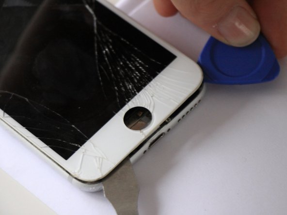 iPhone 6 Teardown, Remove the screen: crwdns2935265:03crwdnd2935265:02crwdnd2935265:03crwdne2935265:0