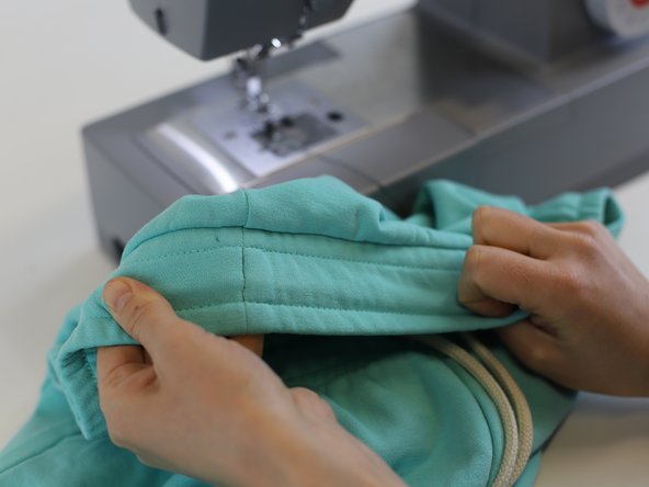 How to repair a "lost" drawstring, Finished and ready!: crwdns2935265:07crwdnd2935265:02crwdnd2935265:03crwdne2935265:0