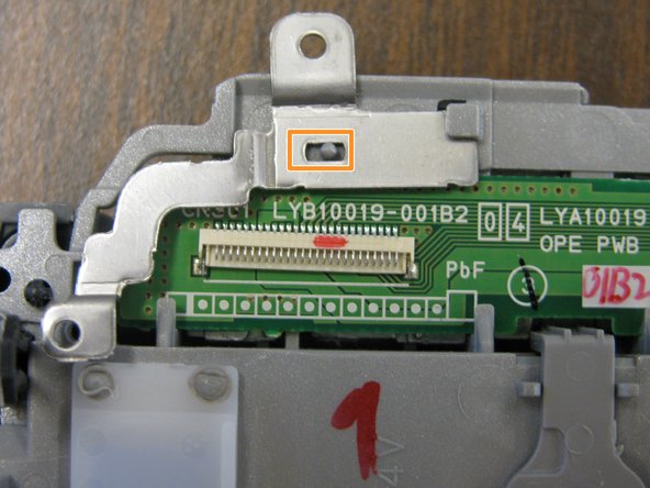 JVC GR-D290U LCD Screen Replacement: crwdns2935265:021crwdnd2935265:02crwdnd2935265:03crwdne2935265:0