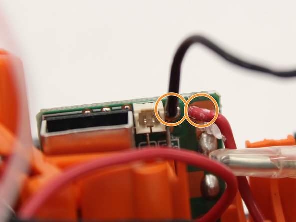 Black and Decker LI4000 Trigger/Switch Board Replacement: crwdns2935265:011crwdnd2935265:03crwdnd2935265:03crwdne2935265:0