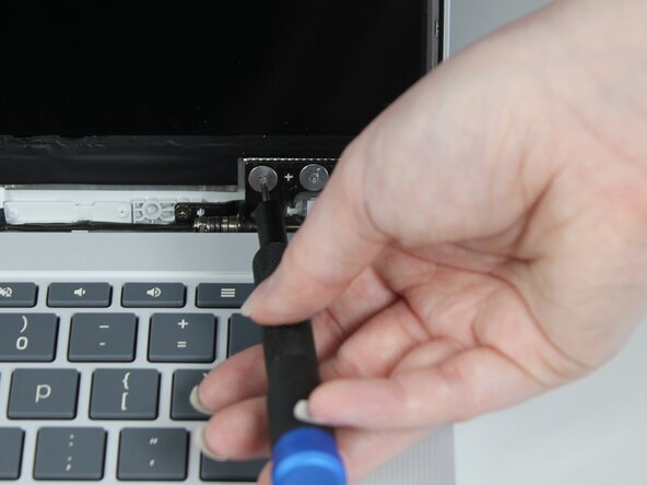HP Chromebook 14a-nf009nr Display Cable Replacement: step 7, image 2 of 2