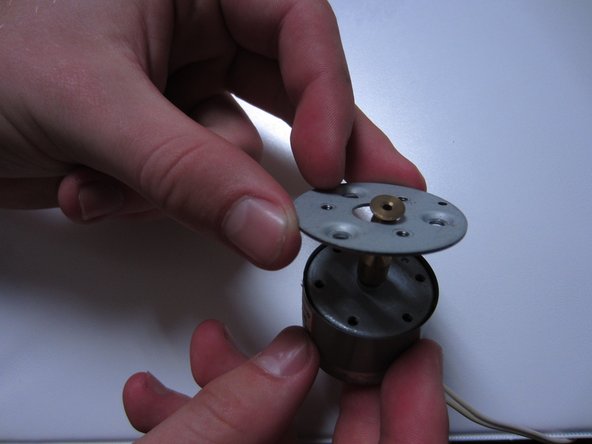 Teac DC-D2831 Motor Replacement: crwdns2935265:03crwdnd2935265:03crwdnd2935265:03crwdne2935265:0