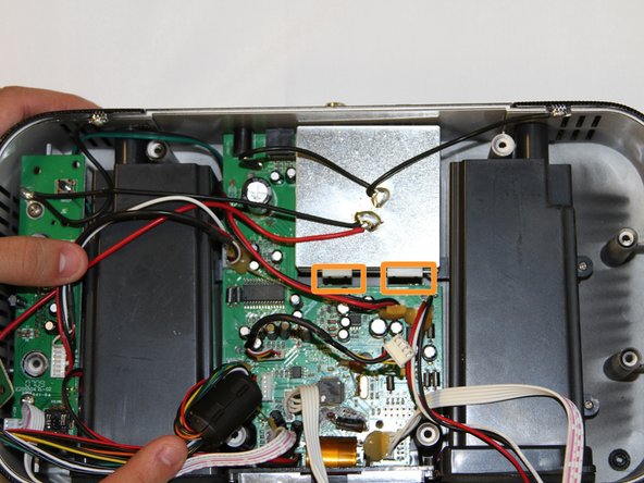 XtremeMac Luna Motherboard Replacement, Motherboard: crwdns2935265:08crwdnd2935265:02crwdnd2935265:02crwdne2935265:0