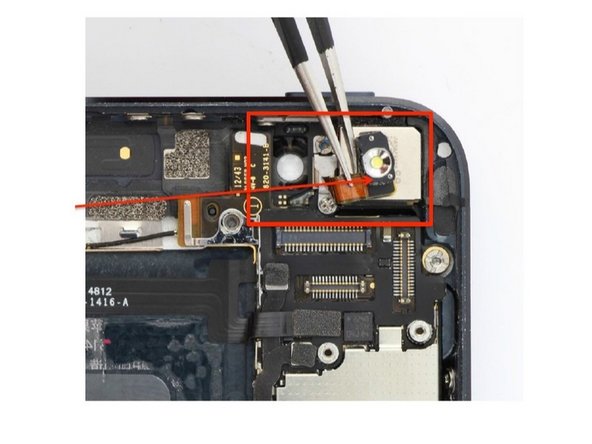 iPhone 5 Dock Connector Replacement FR, Removing Accessories: crwdns2935265:08crwdnd2935265:02crwdnd2935265:02crwdne2935265:0