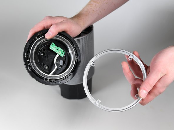 Vizio SmartCast Crave 360 Speaker Ring Replacement: crwdns2935265:04crwdnd2935265:02crwdnd2935265:02crwdne2935265:0