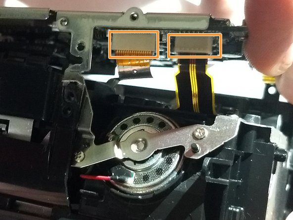 Panasonic SDR-H40P LCD Screen Replacement: crwdns2935265:06crwdnd2935265:03crwdnd2935265:03crwdne2935265:0