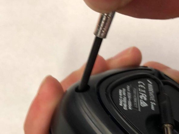 Nudeaudio Move S Wired Teardown, Unscrew and open the speaker: crwdns2935265:02crwdnd2935265:01crwdnd2935265:02crwdne2935265:0