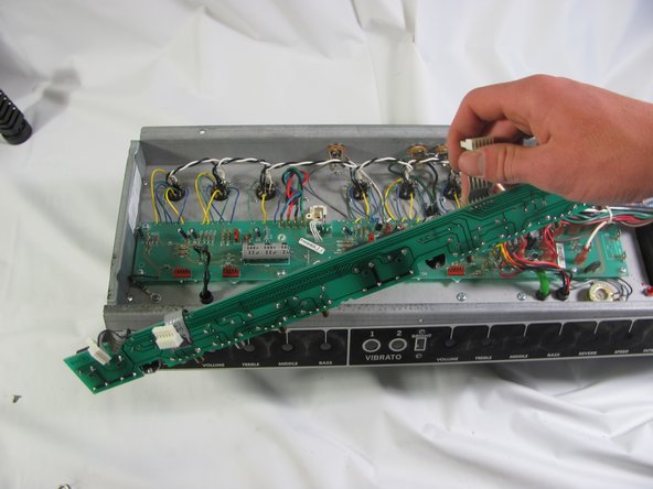 Fender 65 Twin Reverb Input Jack Replacement: crwdns2935265:04crwdnd2935265:03crwdnd2935265:03crwdne2935265:0