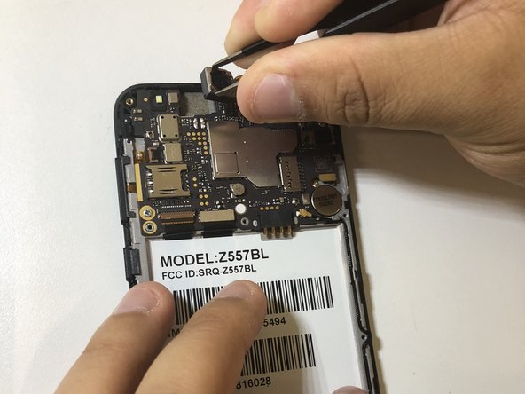 ZTE ZFive G LTE Back Camera Replacement: crwdns2935265:06crwdnd2935265:02crwdnd2935265:03crwdne2935265:0