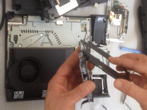 PlayStation 3 Super Slim Laser Unit Replacement: crwdns2935265:09crwdnd2935265:03crwdnd2935265:03crwdne2935265:0