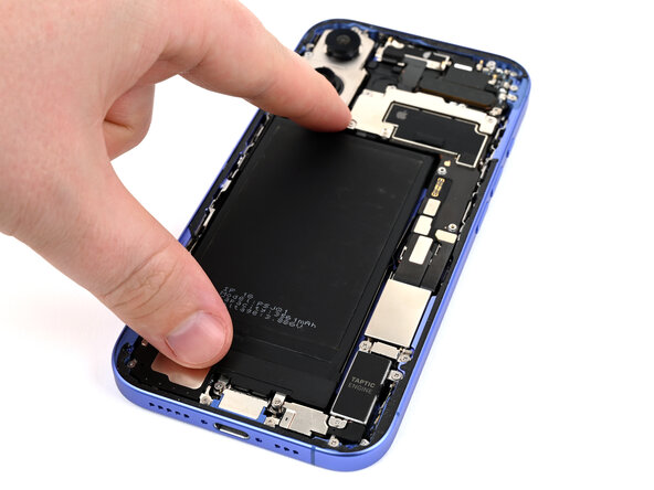 iPhone 16 Plus Battery Replacement