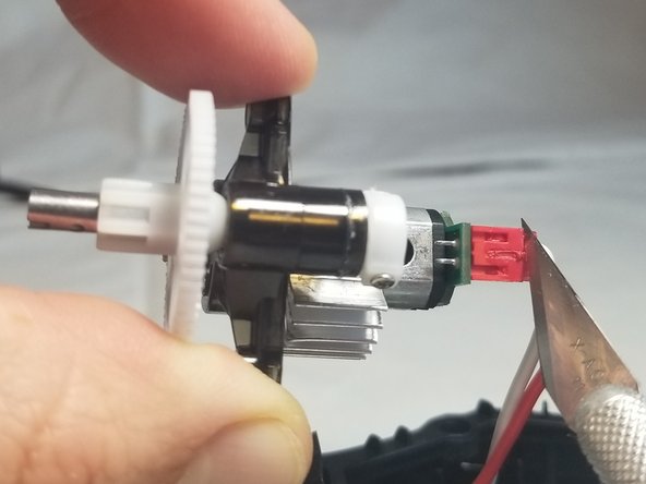 UDI U842 Quadcopter DC Motor Replacement, Detach Motor Cable: step 8, image 2 of 2
