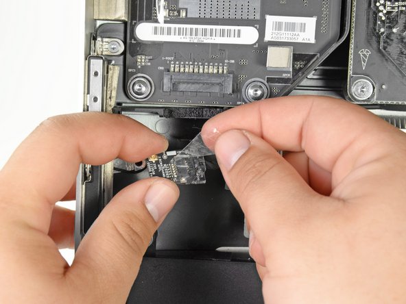 iMac Intel 27" EMC 2429 Bluetooth Board Replacement: crwdns2935265:012crwdnd2935265:02crwdnd2935265:03crwdne2935265:0