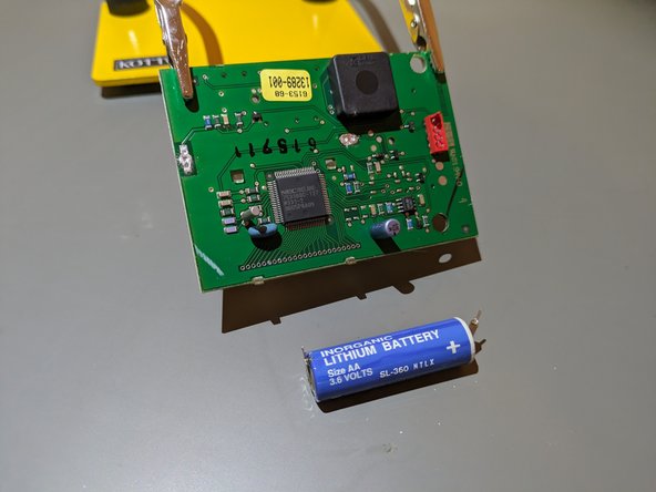 Viessmann 7450156 Backup Battery Replacement, Desolder the battery: crwdns2935265:08crwdnd2935265:03crwdnd2935265:03crwdne2935265:0