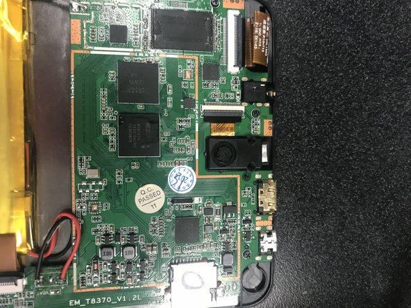 SuperSonic Matrix Mid SC-999 Camera Replacement, Unscrewing the Cover: crwdns2935265:03crwdnd2935265:03crwdnd2935265:03crwdne2935265:0