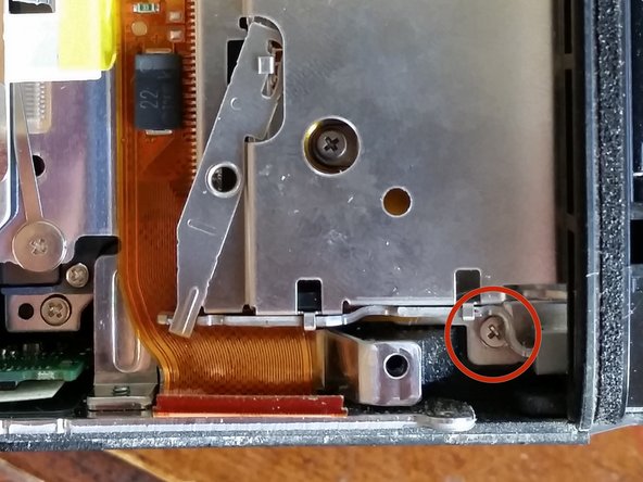 Canon EOS 7D Bent CF Pin Fix/Card Reader Replacement: crwdns2935265:018crwdnd2935265:02crwdnd2935265:02crwdne2935265:0