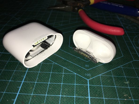 airpods case 无损完整拆解教程: 步骤 8 中的图像 3，3