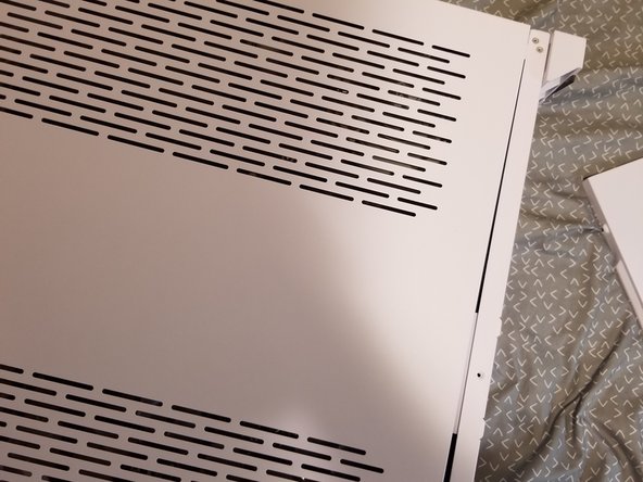 Lian Li PC-011 Hard Drive Replacement: crwdns2935265:03crwdnd2935265:02crwdnd2935265:03crwdne2935265:0