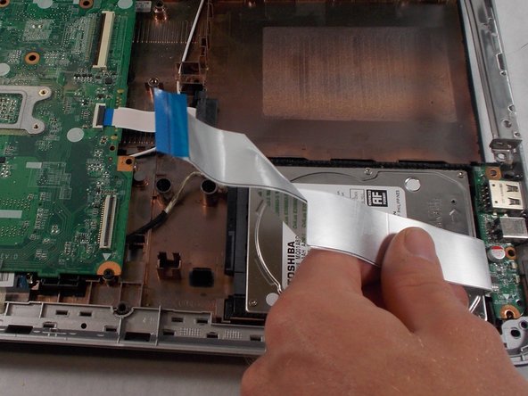 HP Pavilion 15-n210dx Speaker Replacement: crwdns2935265:015crwdnd2935265:02crwdnd2935265:02crwdne2935265:0