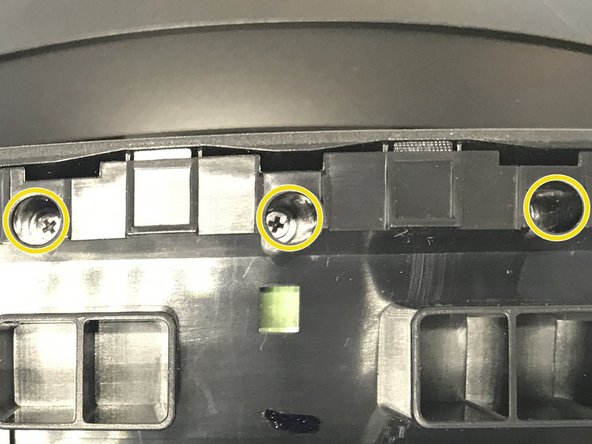 HP Windows Mixed Reality Headset Developer Edition Teardown, Remove interior plastic and screws: crwdns2935265:03crwdnd2935265:02crwdnd2935265:03crwdne2935265:0