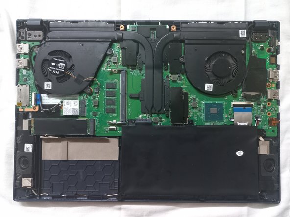 ASUS X571GT Battery Replacement: crwdns2935265:03crwdnd2935265:03crwdnd2935265:03crwdne2935265:0