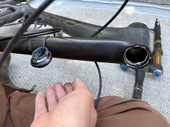 Fox32 Mountain Bike Front Air Suspension Fork Seal and Oil Replacement: étape 18, image 3 de 3