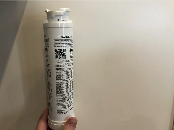 Frigidaire FFHB2750TD6 Water Filter  Replacement: step 5, image 1 of 2