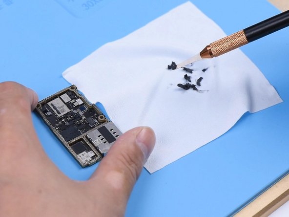 How to Fix an iPhone 11 Pro That Won't Turn On