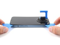 iPhone 14 Screen Replacement