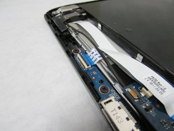 Acer Iconia Tab A501 Docking Port Replacement: step 4, image 2 of 3