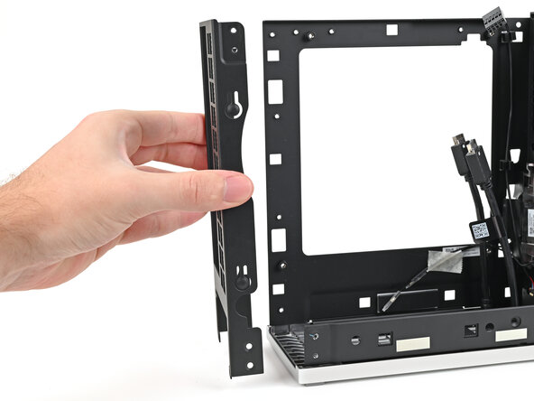 Framework Desktop Case Replacement, Remove the rear plate: Schritt 47, Bild 2 von 2