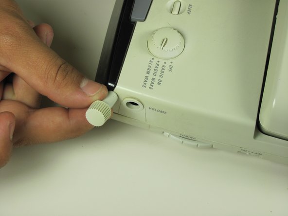 General Electric Telephone 2-9710A Base Speaker Replacement, Remove Volume Dial: crwdns2935265:04crwdnd2935265:02crwdnd2935265:02crwdne2935265:0