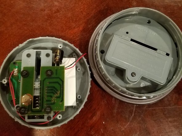 Coin Counter Disassembly, 3rd step: crwdns2935265:03crwdnd2935265:02crwdnd2935265:03crwdne2935265:0