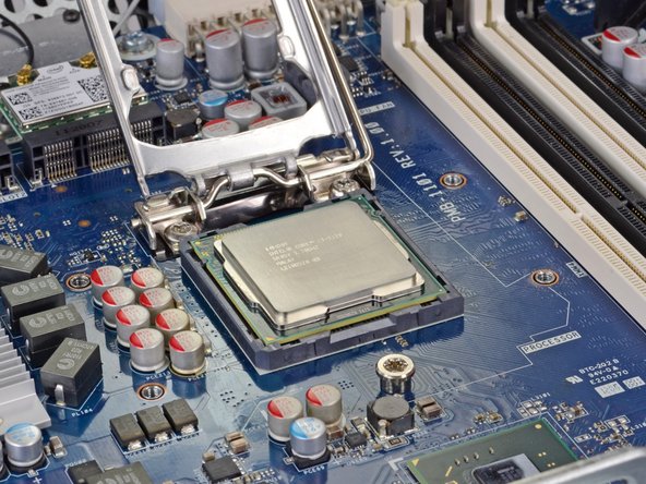 HP Z1 Teardown: crwdns2935265:013crwdnd2935265:02crwdnd2935265:03crwdne2935265:0