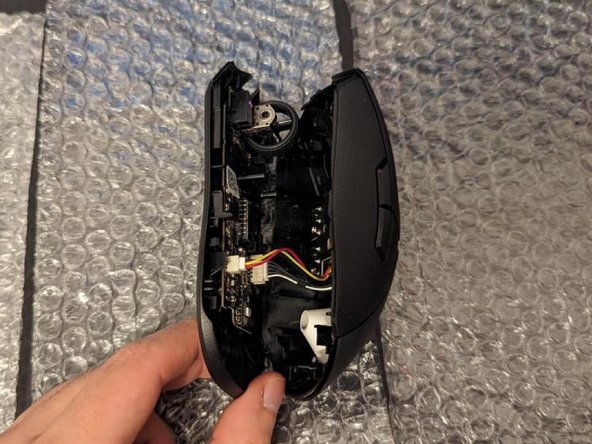 Razer Viper Ultimate Upper Shell Replacement: crwdns2935265:08crwdnd2935265:02crwdnd2935265:02crwdne2935265:0