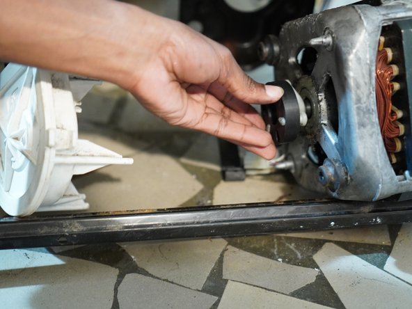 Kenmore 90 Series Washing Machine Drive Motor Coupling Replacement: step 10, image 1 of 2