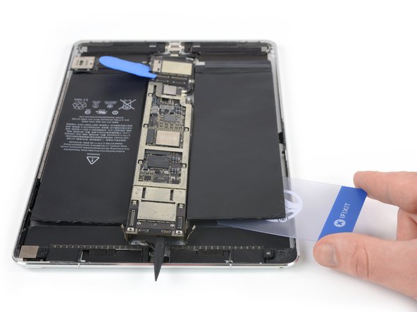 iPad Pro 10.5" Battery Replacement: crwdns2935265:034crwdnd2935265:02crwdnd2935265:03crwdne2935265:0