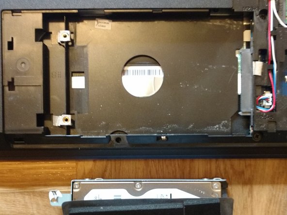 Lenovo IdeaPad 305 Hard Drive Replacement: crwdns2935265:04crwdnd2935265:02crwdnd2935265:02crwdne2935265:0