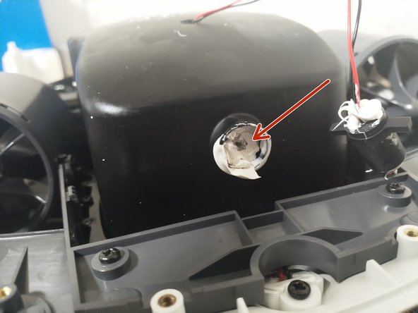 PowerRay カメラモジュールの交換, 気密ボルトの取り外し: crwdns2935265:022crwdnd2935265:02crwdnd2935265:03crwdne2935265:0