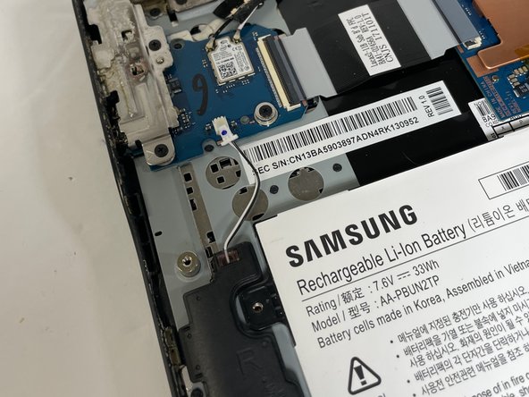 Samsung Chromebook 3 XE500C13-K05US Speaker Replacement: crwdns2935265:07crwdnd2935265:02crwdnd2935265:02crwdne2935265:0