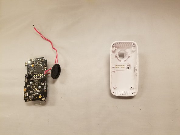 Motorola MBP667CONNECT Circuit Board Replacement: crwdns2935265:04crwdnd2935265:02crwdnd2935265:02crwdne2935265:0