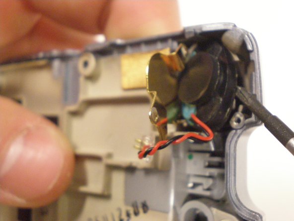 Samsung SCH-A890 External Speaker Replacement: crwdns2935265:06crwdnd2935265:02crwdnd2935265:03crwdne2935265:0