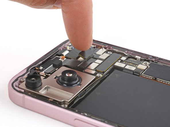 iPhone 15 Earpiece Speaker Replacement