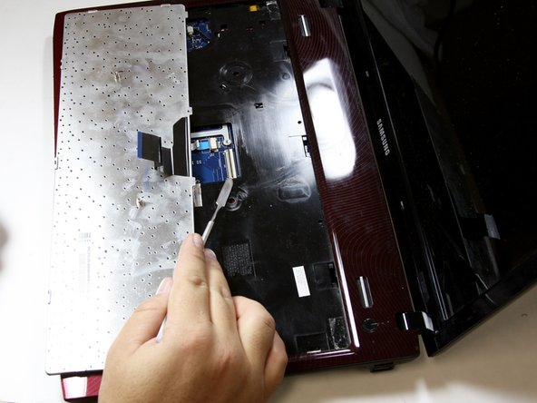 Samsung NP R580 JBB2 Cooling Fan Replacement: crwdns2935265:06crwdnd2935265:03crwdnd2935265:03crwdne2935265:0